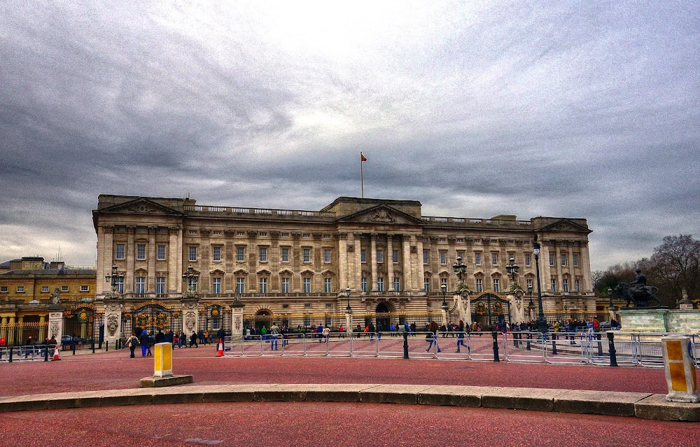 28 Days Later... : Jim walks through Westminster