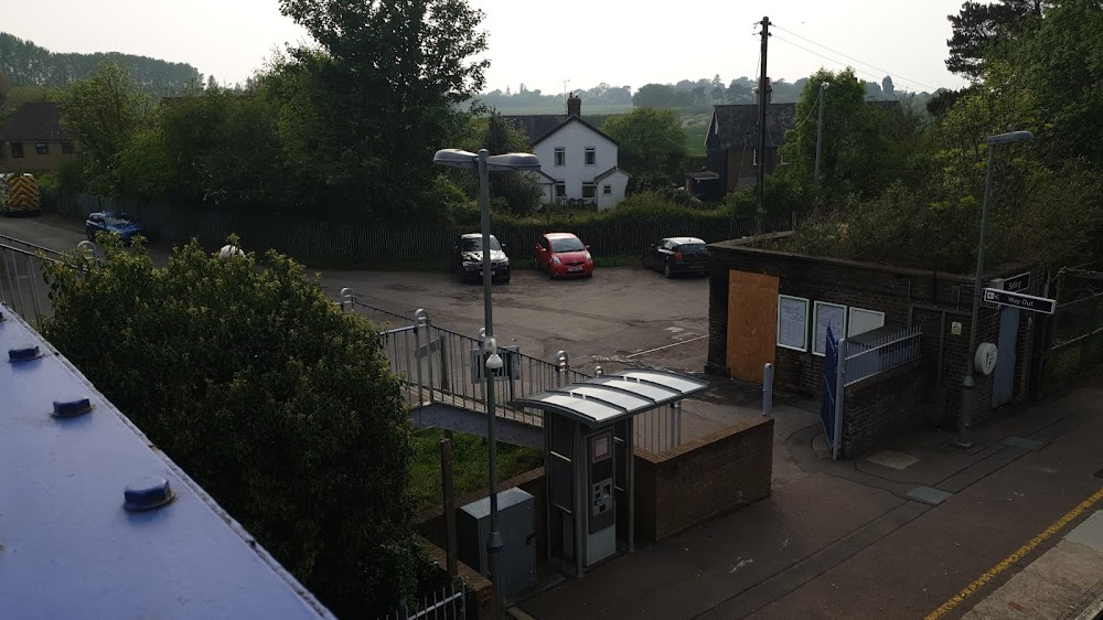 A Canterbury Tale : Railway Station Meeting Place