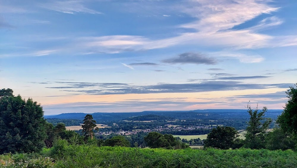 A Canterbury Tale : Opening scenes with Chaucer and the pilgrims