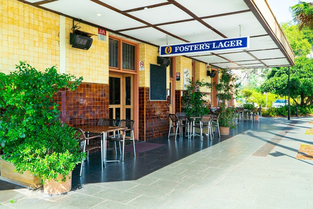 A Chorus of Disapproval : pub where cast drink and which Bridget's father owns