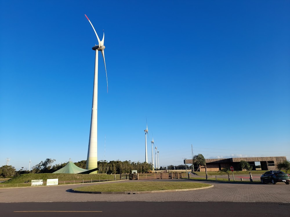 A Primeira Morte de Joana : wind farm where, at the end, Joana and carolina meet again