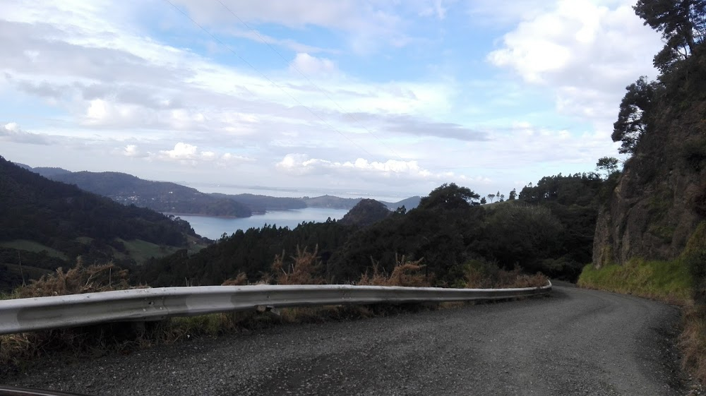 Lost Valley : location: Waitakere Ranges Regional Park