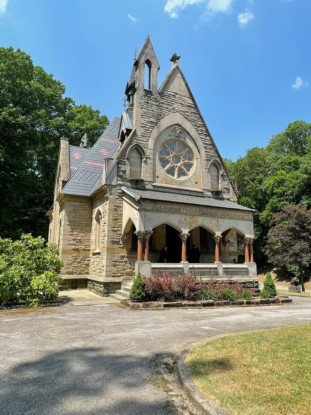 Akron : Cemetery