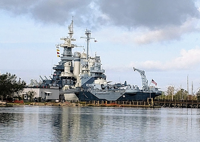 Too Young the Hero : Exterior scenes; berthing area; mess deck; Captain's quarters