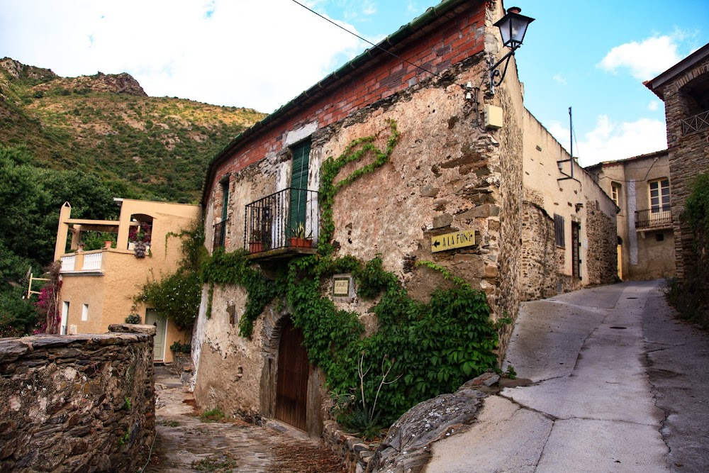 An Angel at My Table : Janet's village in Spain