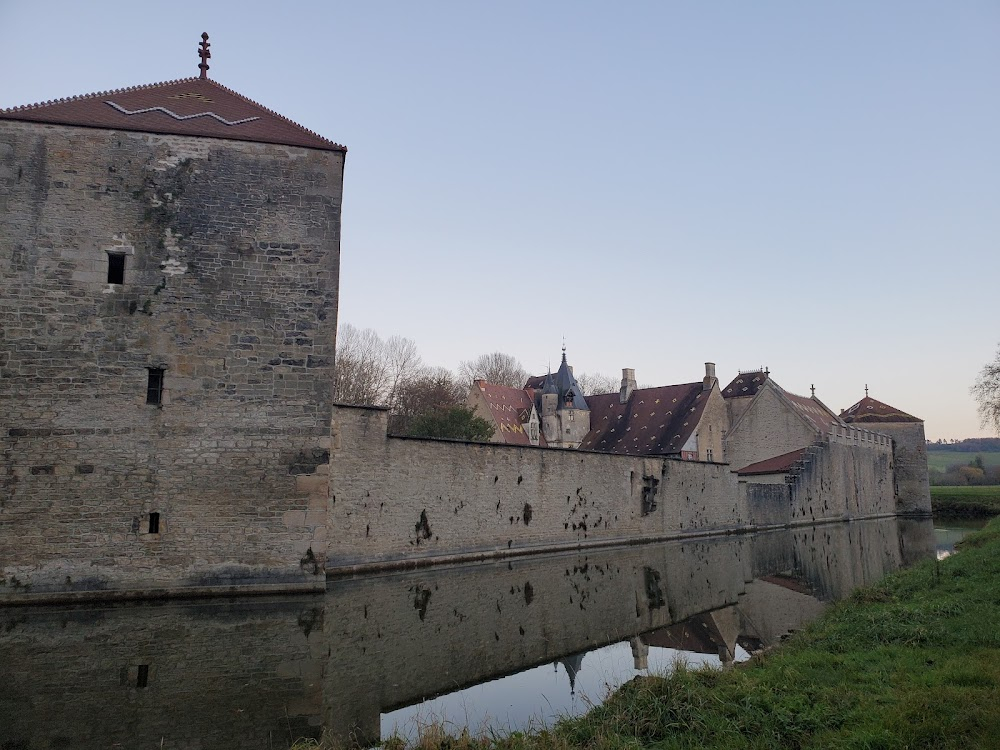 Clérambard : Clérambard castle