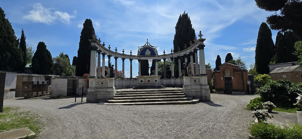 Anima persa : island-cemetery