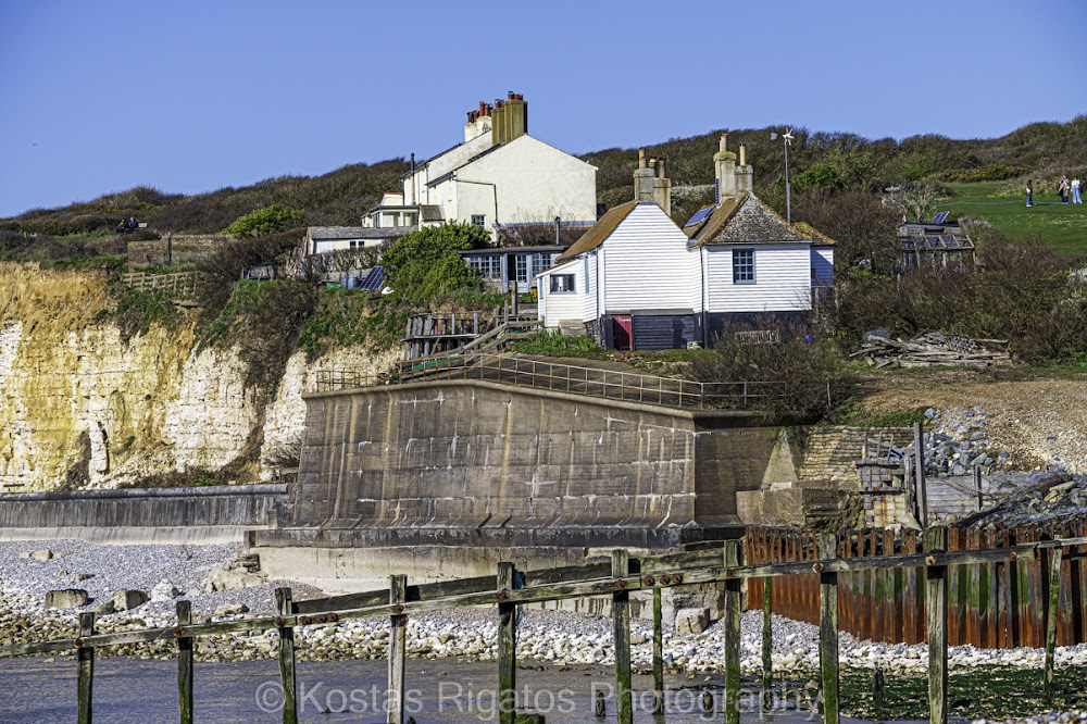 Corruption : doctor's seaside house