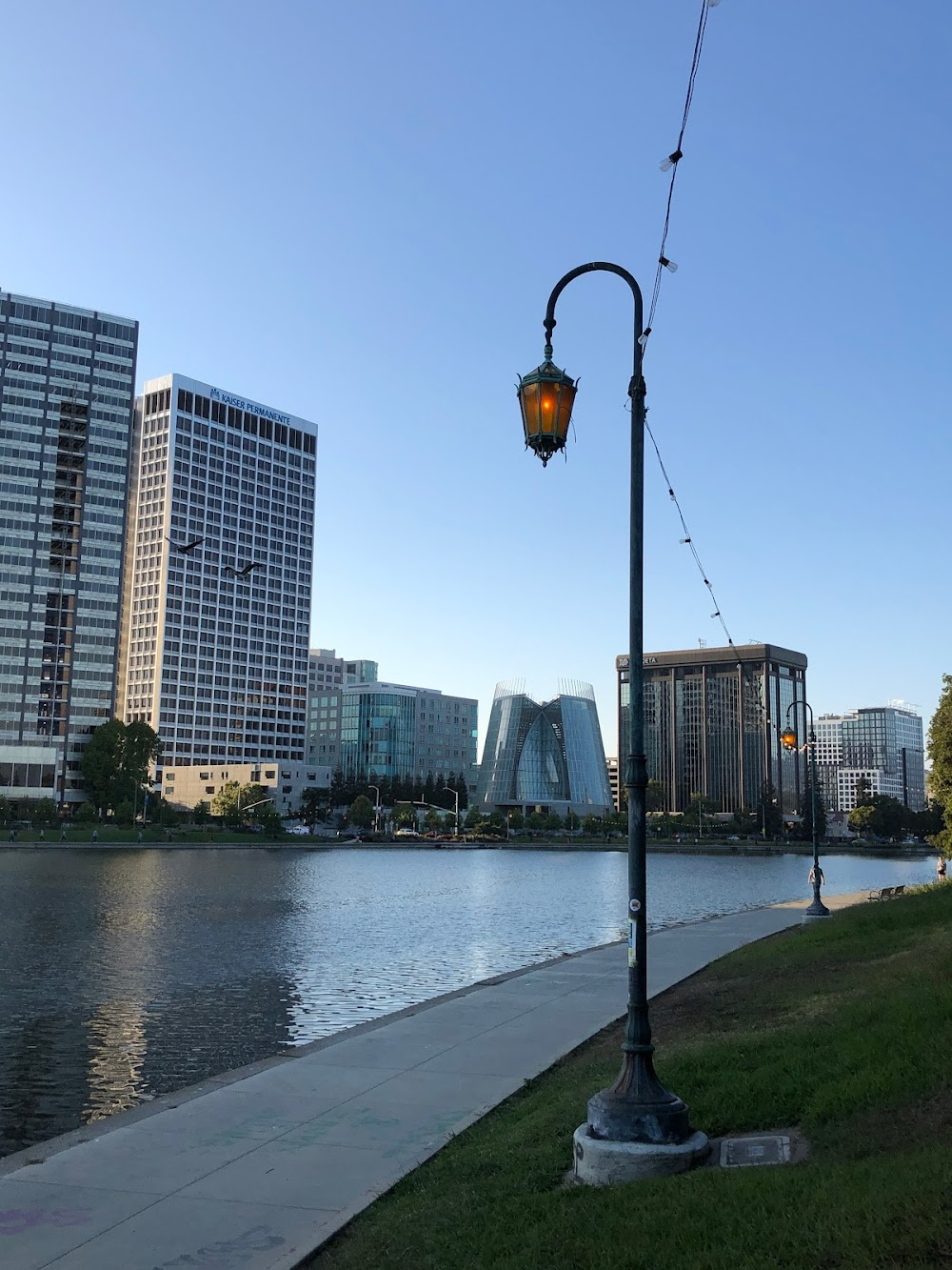 August Falls : August's Park by the water