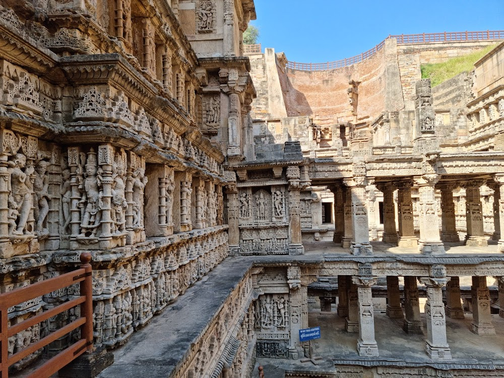 Baana Kaathadi : Location of en nenjil oru poo poothadhu song