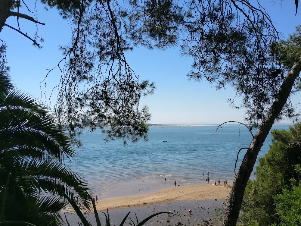 Balada da Praia dos Cães : Quinta da mãe de Mena