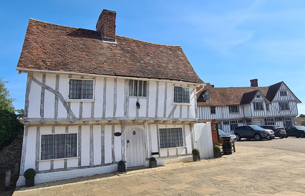 Barry Lyndon : The inn in which Barry is treated after the duel