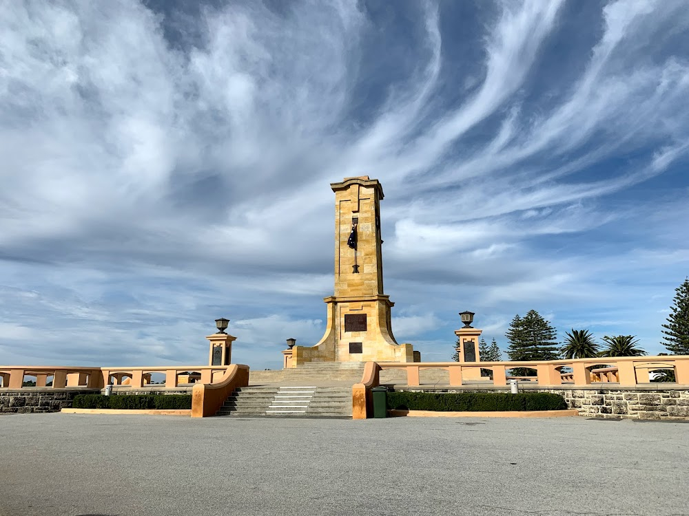 Black Neon : Before the end credits roll Tom sits on his bike in the sunset by the Fremantle War Memorial at Monument Hill.