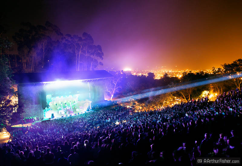 Shadows and Light : concert venue