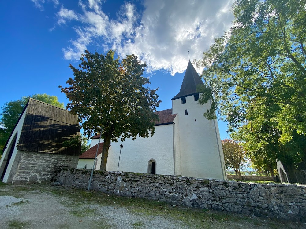 Brödernas kvinna : location