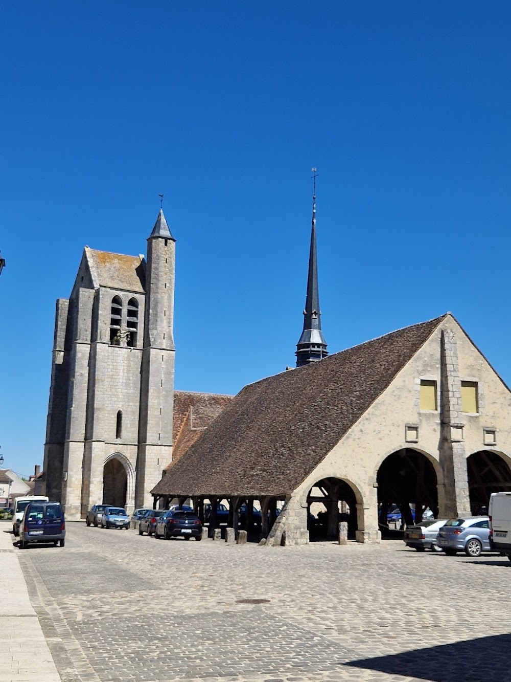 Cadet Rousselle : Rousselle's hometown