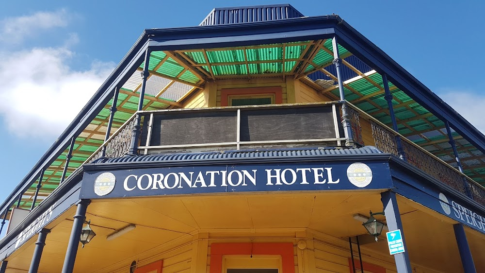 Came a Hot Friday : setting: Coronation Hotel, Tainuia