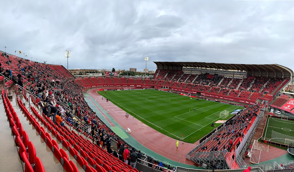 Caparrós. Las botas del entrenador : RCD Mallorca lockers