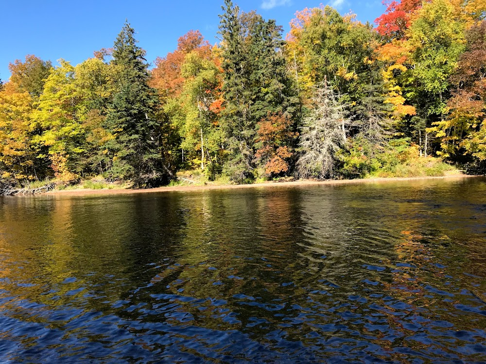 Cape Breton Island : 