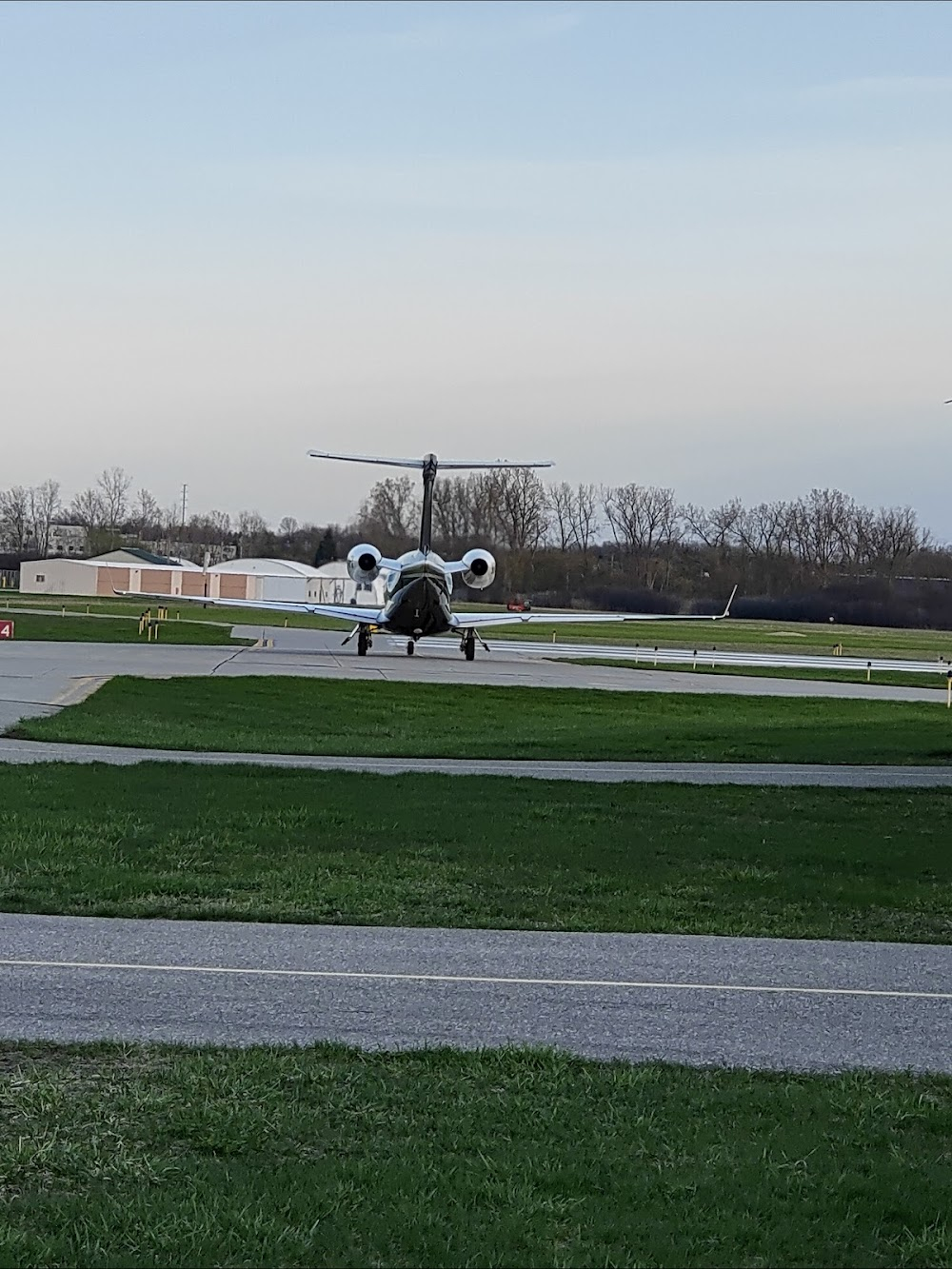 Cedar Rapids : Rhinelander Regional Airport scene