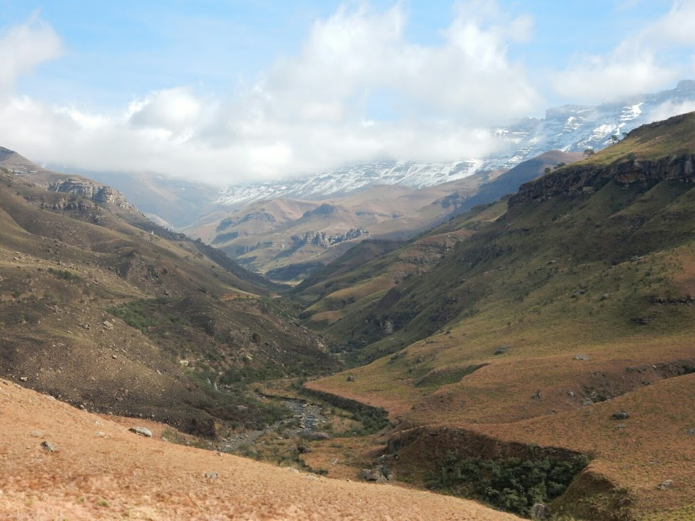 Chander Pahar : Chander Pahar or Mountain of the Moon