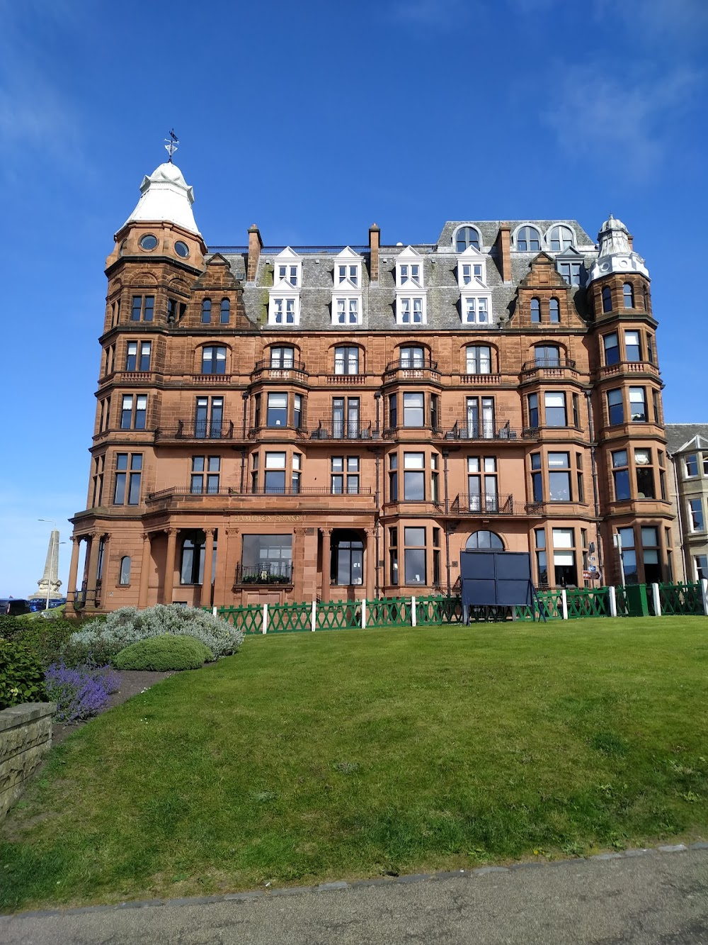 Chariots of Fire : opening sequence - Carlton Hotel, Broadstairs, Kent