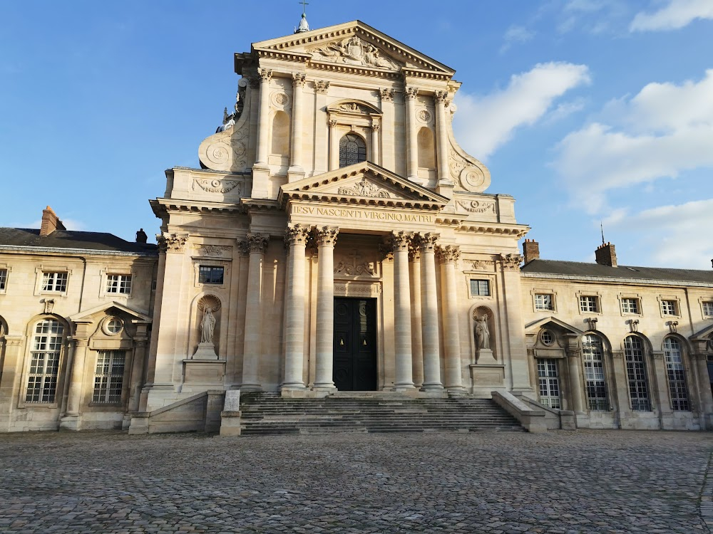 Chéri : Church where Chéri got married