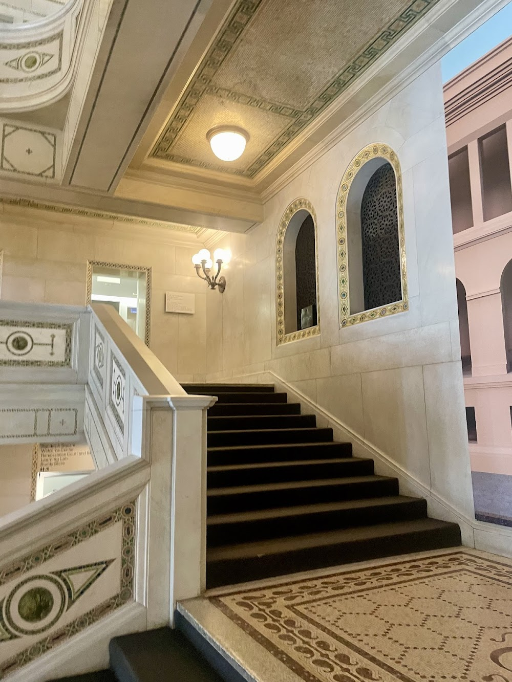 Chicago, the Beautiful : Main Library - Chicago Cultural Center since 1977