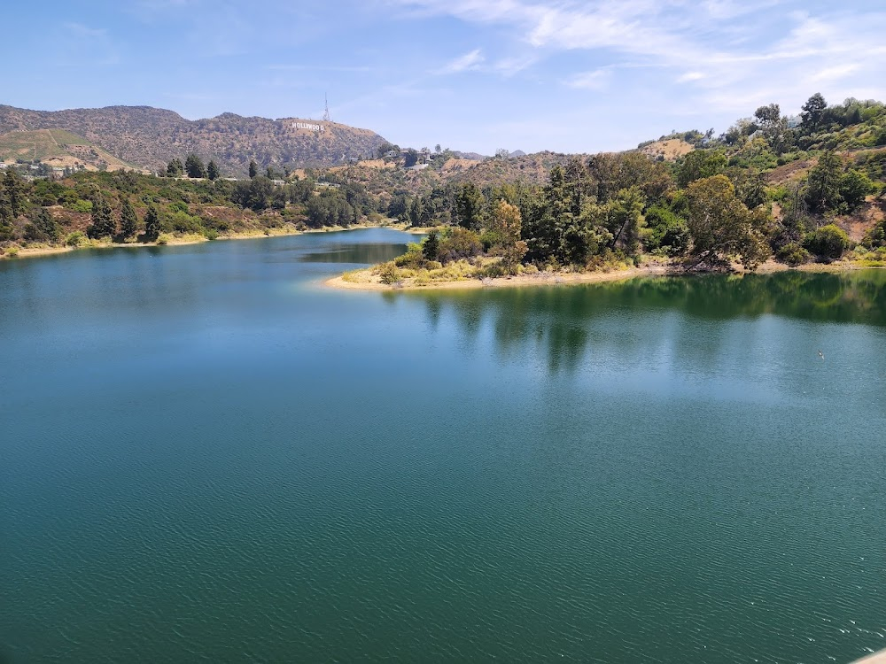 11th Victim : Lake where Cindy Lee's body is found. In a later scene, another body is found.