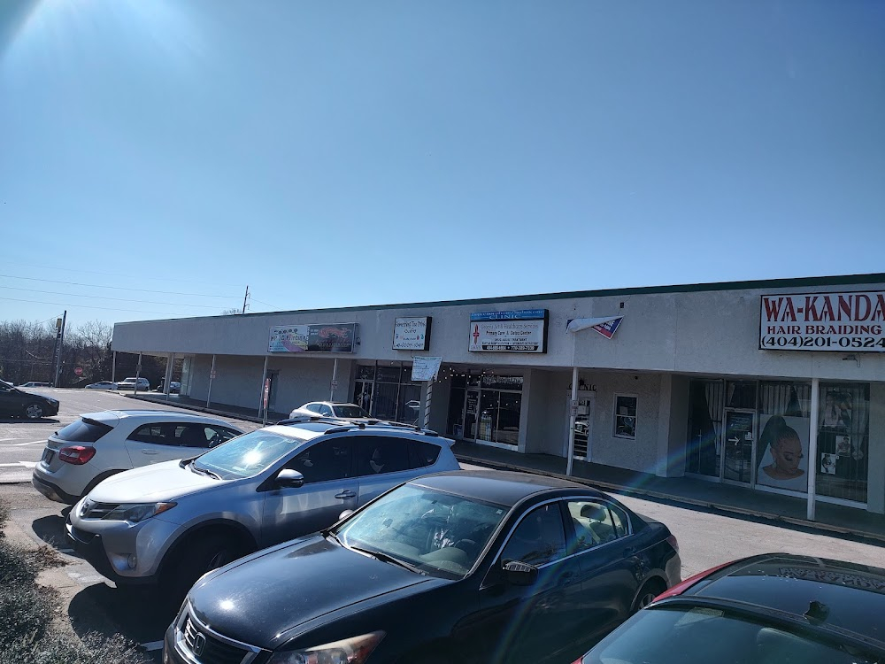 Cobra Kai : Cobra Kai Dojo exterior