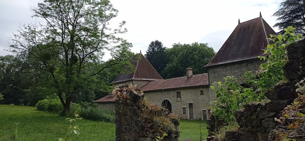 Confession of a Child of the Century : peasants' party, at Château de Pomiers