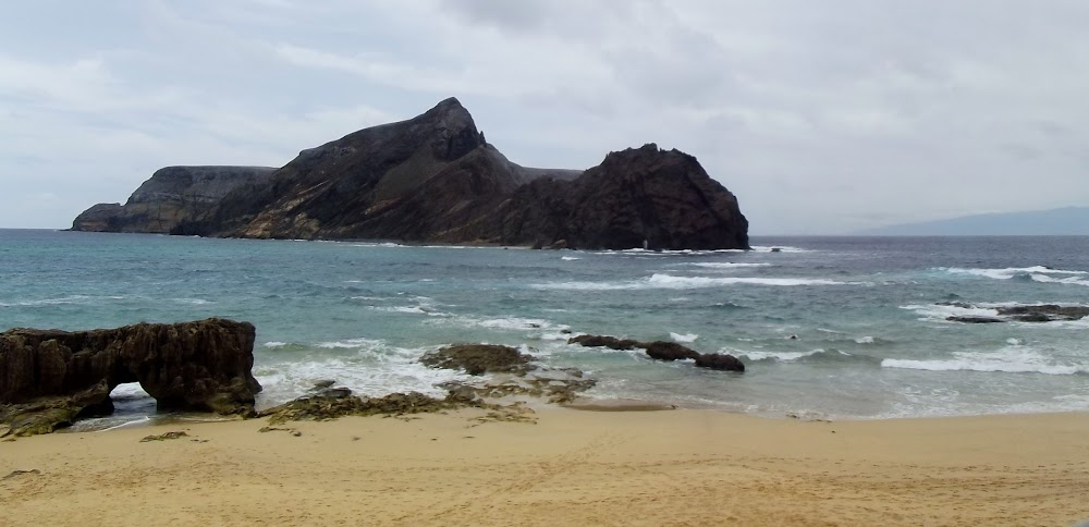 Porto Santo : South coast view by night, some scenes in the city centre