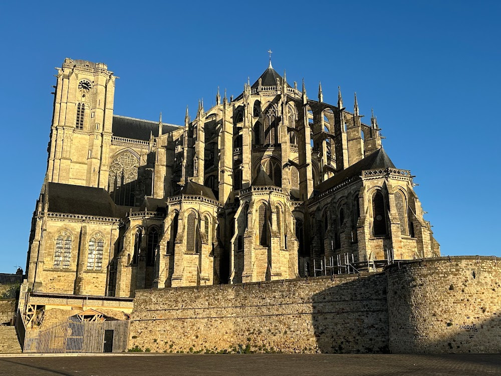 Eugénie Grandet : as Saumur church