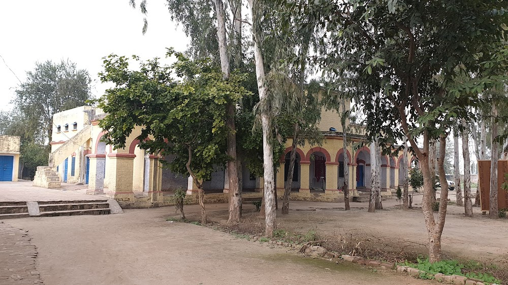 Daana Paani : Basant's Dadka House