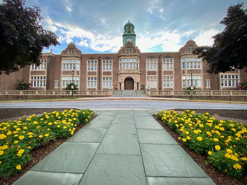 Just Another Day: How to Survive an Active Shooter Event on Campus : 