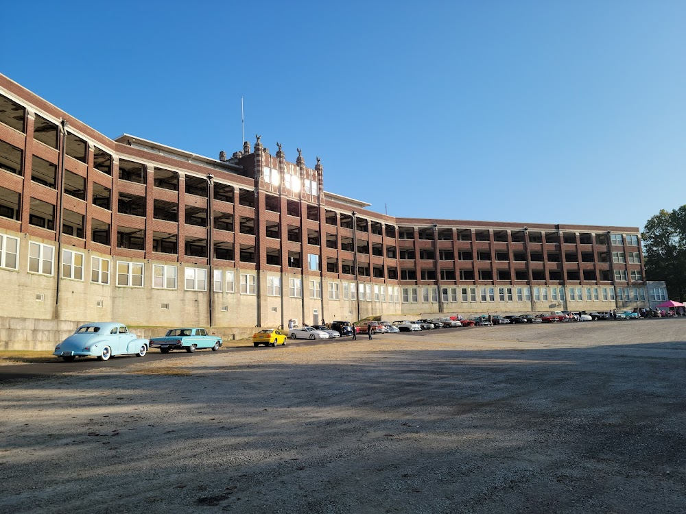 Spooked: The Ghosts of Waverly Hills Sanatorium : 