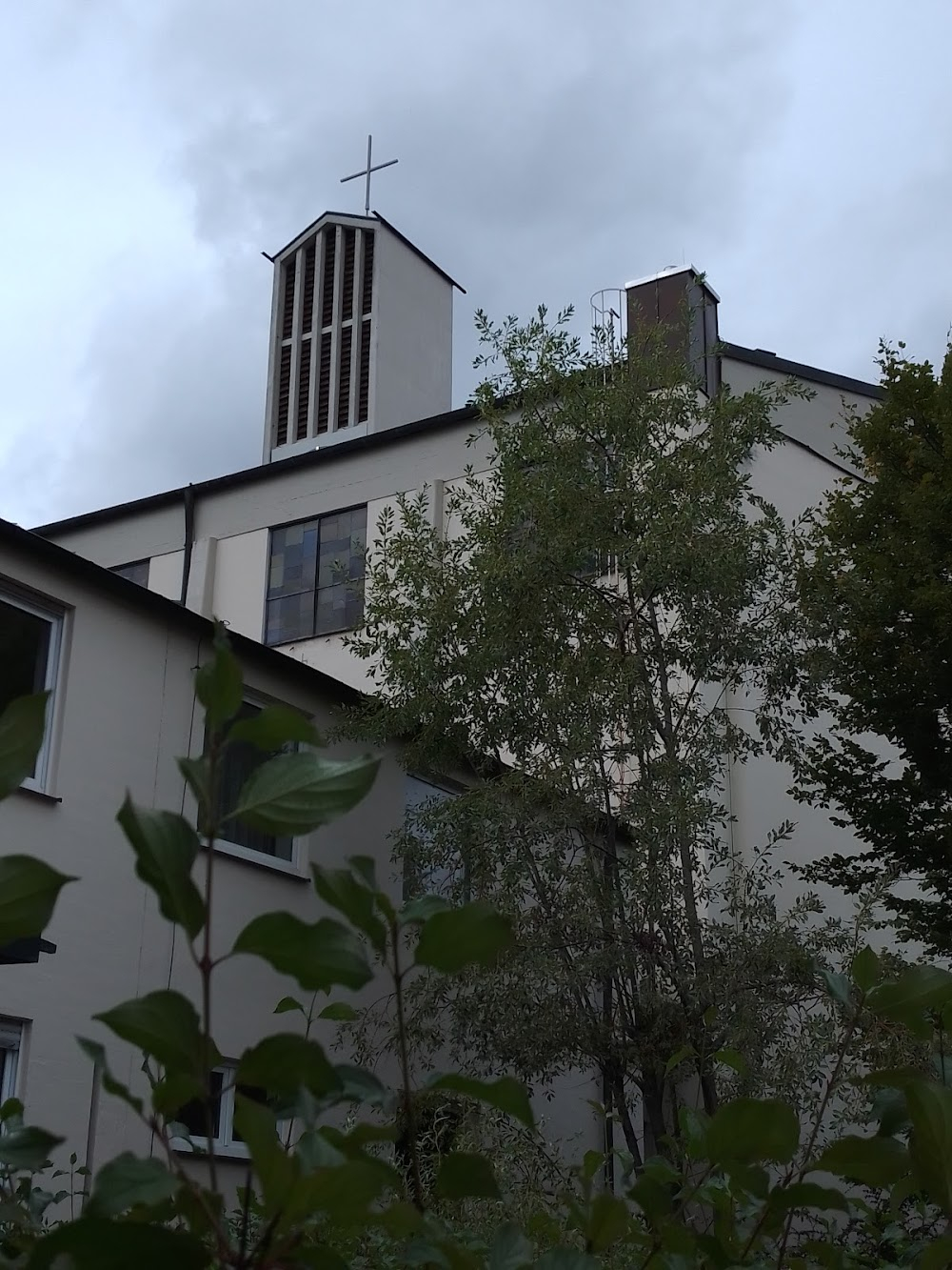 Der Raub der Sabinerinnen : train transit in station