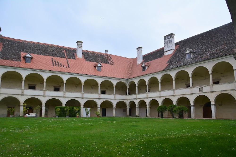 Die beispiellose Verteidigung der Festung Deutschkreutz : castle