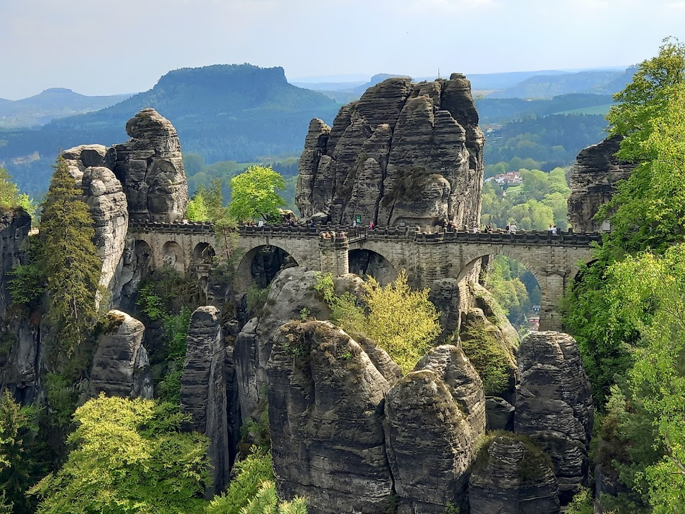 Die Jagd nach der heiligen Lanze : 