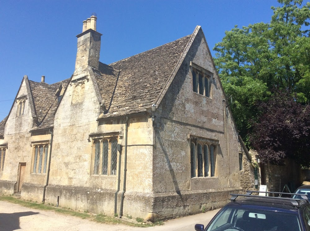 Downton Abbey : Downton Cottage Hospital: exterior - Series 2