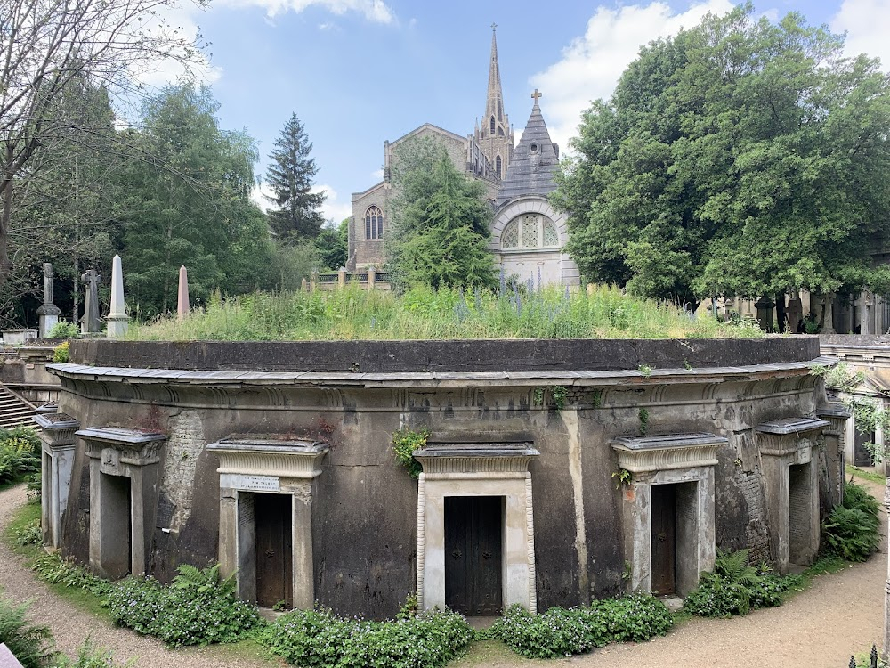 Päivä Karl Marxin haudalla : Karl Marx's grave