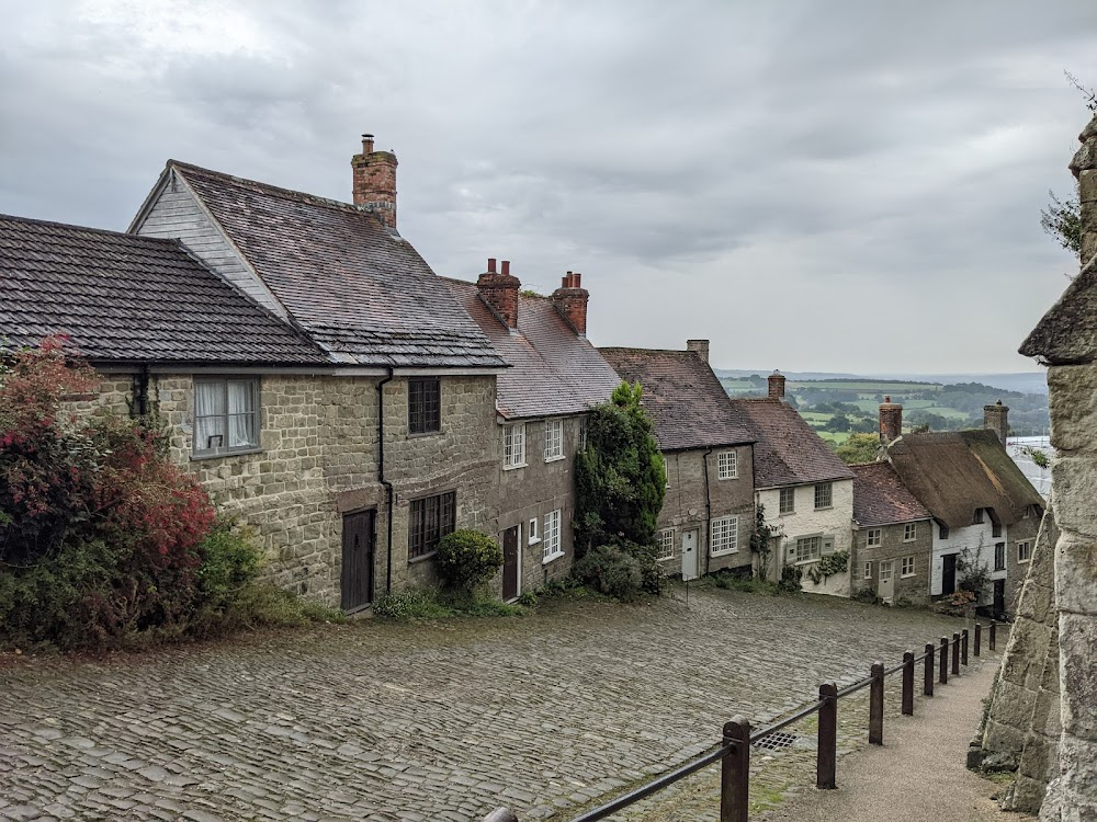 Far from the Madding Crowd : Fanny struggles up the hill to the poorhouse