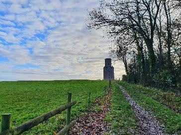 Far from the Madding Crowd : 