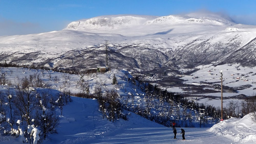 Døde menn går på ski : Mørkli hytta