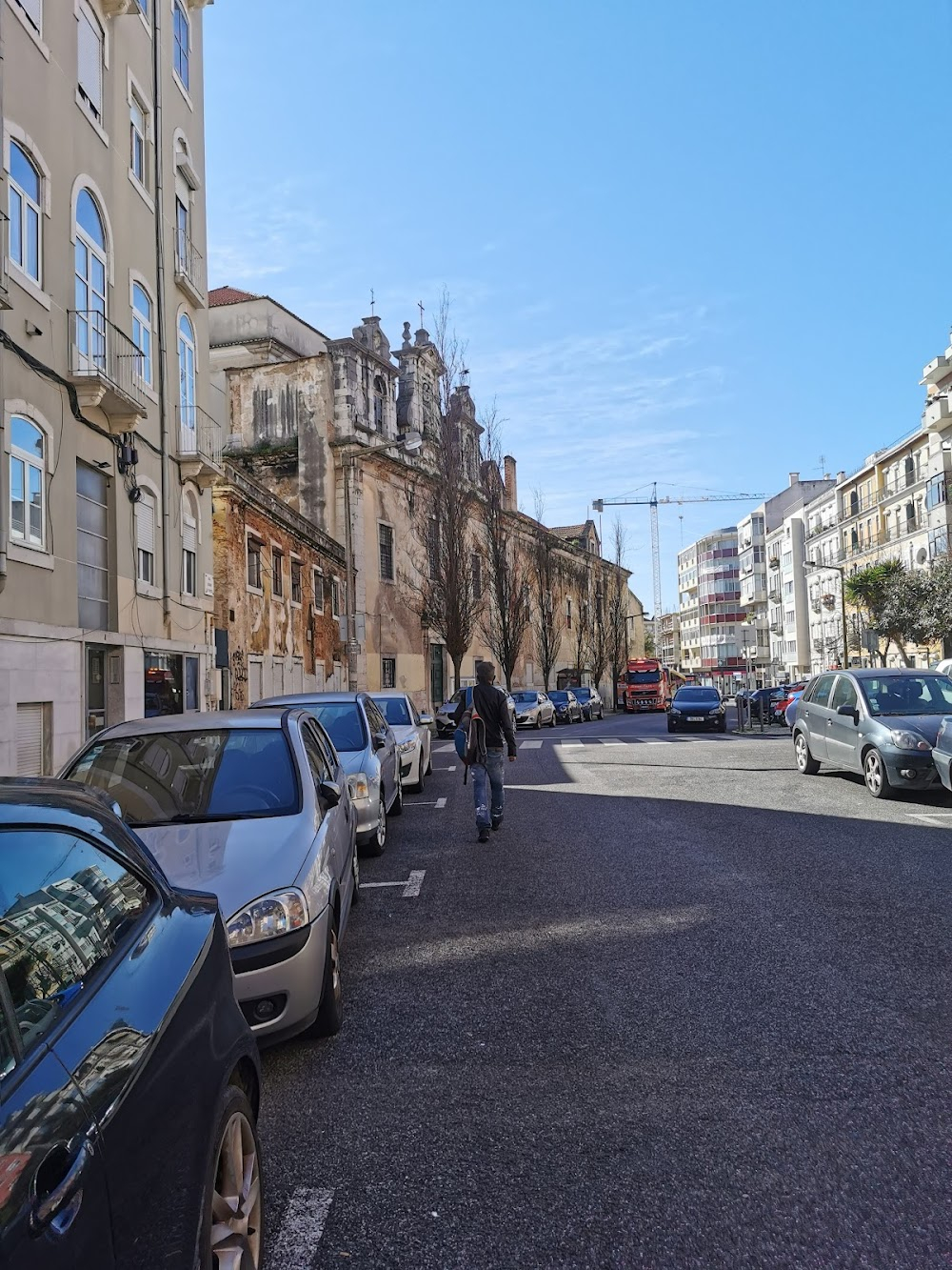 Félix Ribeiro - Dr. Celulóide : apartment building where Manuel Félix Ribeiro lived in Lisbon