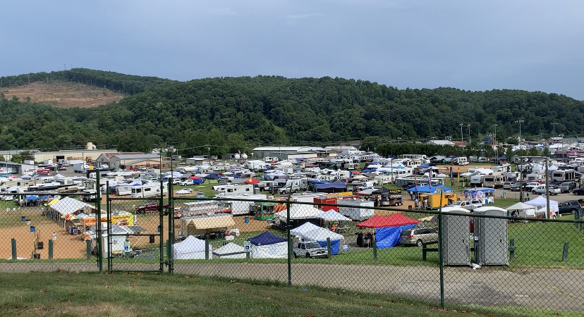 Fiddlin' : site: Old Fiddlers' Convention