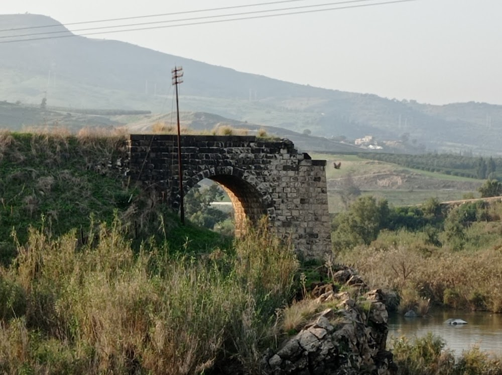 Flight to Israel : hydroelectric power station