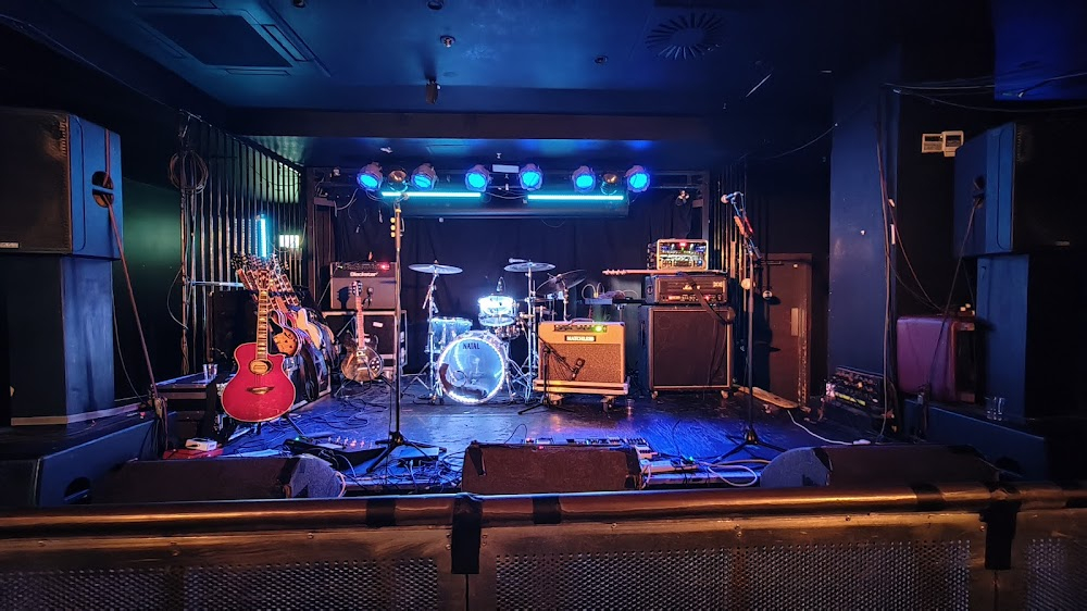 Fool Cool Rock! One Ok Rock Documentary Film : concert venue