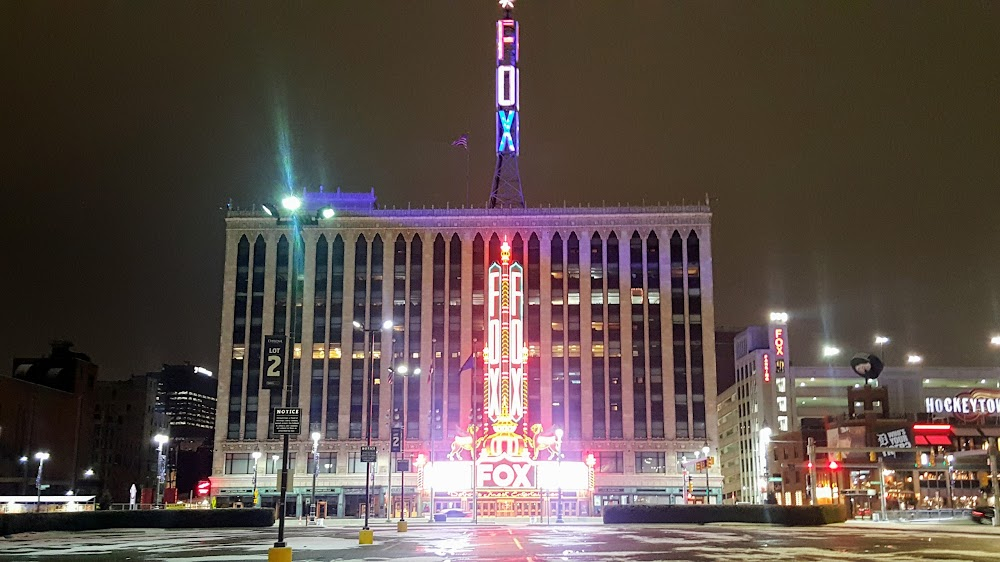 Going Attractions: The Definitive Story of the Movie Palace : Fox Theatre