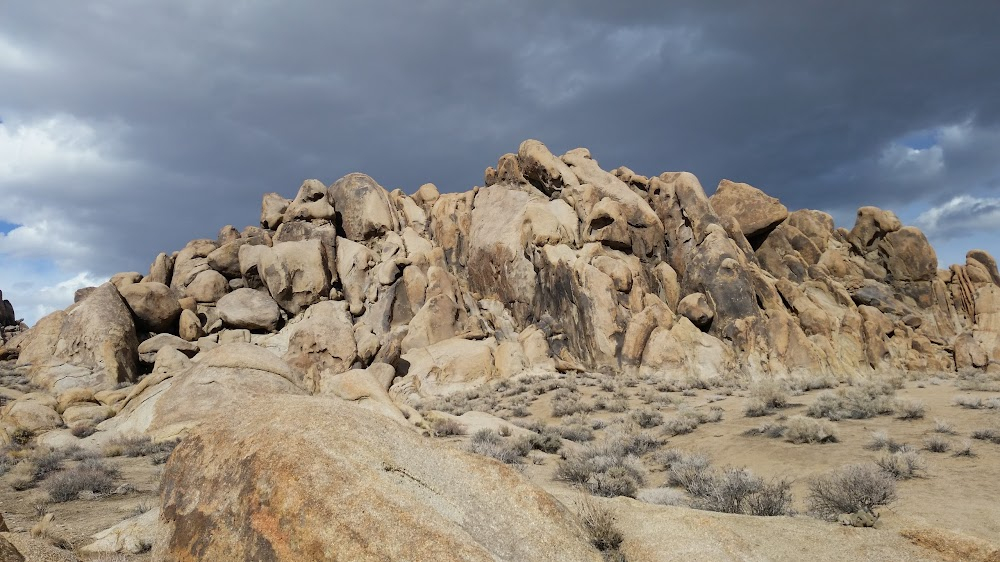 Thunder in the Sun : Indian battle in mountains